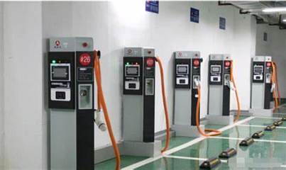 构建绿色出行新生态 各地加速充电桩布局与充电设备研发协同并进